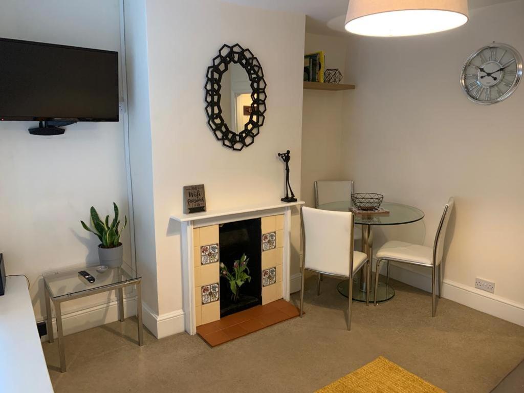 The Salisbury Townhouse Apartamento Exterior foto